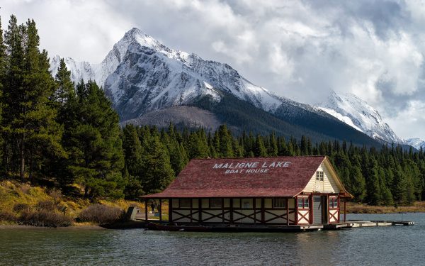 Maligne Lake